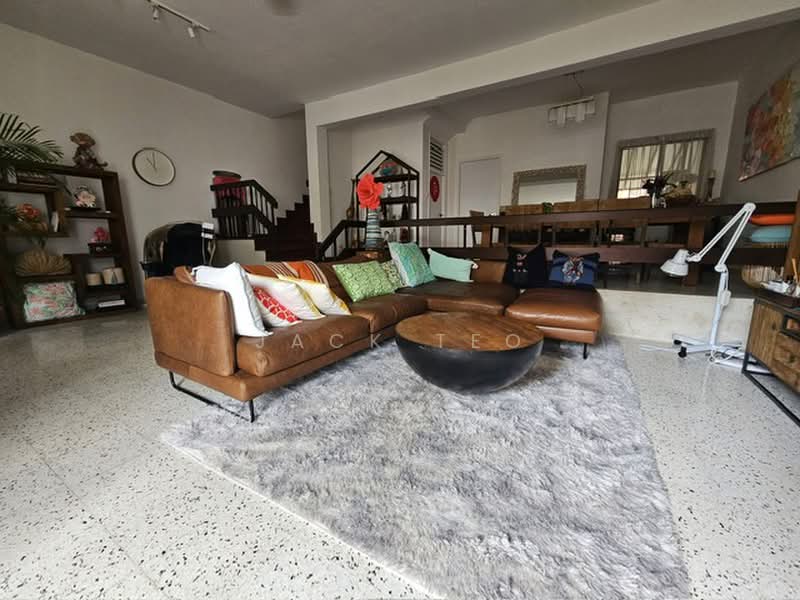 Goldhill Gardens, Goldhill Avenue, 3 Bedrooms, 2,200 sqft, Terraced House For Rent, by Jack Teo, 500172715 - Living Room - PropertyGuru.com.sg