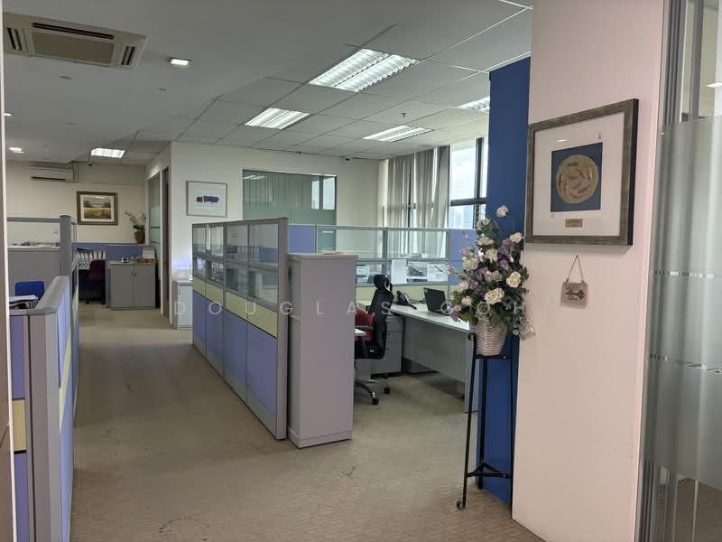 Tradehub 21, 8 Boon Lay Way, 4,002 sqft, Light Industrial (B1) For Sale, by Douglas Goh, 500172716 - Interior - CommercialGuru.com.sg