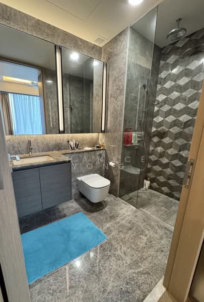 Leedon Green, 30 Leedon Heights, 2 Bedrooms, 710 sqft, Condominium For Sale, by Shanice Yong, 500172719 - Ensuite Master Bathroom - PropertyGuru.com.sg