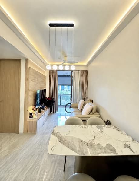 Leedon Green, 30 Leedon Heights, 2 Bedrooms, 710 sqft, Condominium For Sale, by Shanice Yong, 500172719 - Living Room - PropertyGuru.com.sg