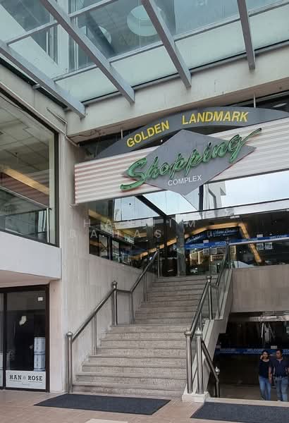 THE GOLDEN LANDMARK