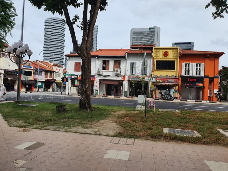 Kg Glam Golden Landmark, Victoria Street, 344 sqft, Mall Shop For Rent, by Hashim Bahashwan, 500172732 - Exterior - CommercialGuru.com.sg