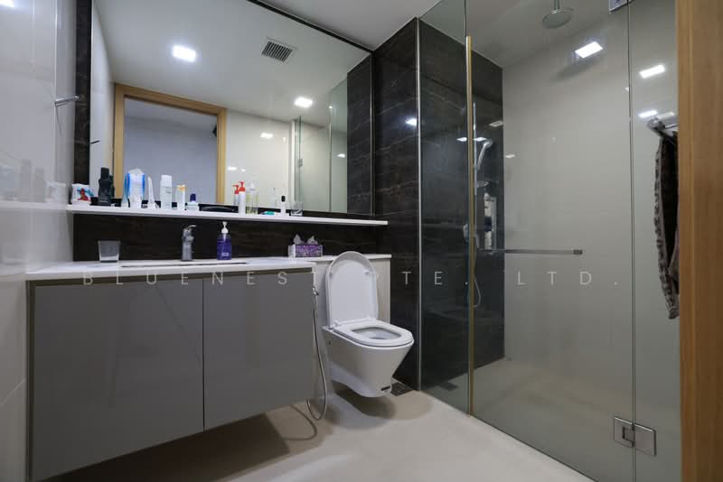 Bartley Ridge, 44 Mount Vernon Road, 1 Bedroom, 463 sqft, Condominium For Rent, by KENNETH CHUA, 500172754 - Bathroom - PropertyGuru.com.sg