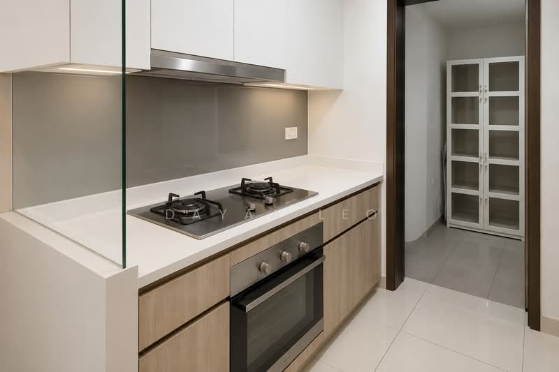 Riverbank at Fernvale, Sengkang West Way/Fernvale, 3 Bedrooms, 1,045 sqft, Condominium For Rent, by Dayaa Leo, 500172761 - Kitchen - PropertyGuru.com.sg