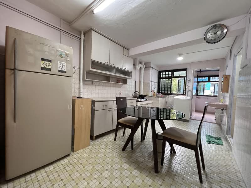 2 Jalan Bukit Merah, 2 Jalan Bukit Merah, 2 Bedrooms, 678 sqft, HDB Flat For Rent, by David Boon, 500172764 - Kitchen - PropertyGuru.com.sg