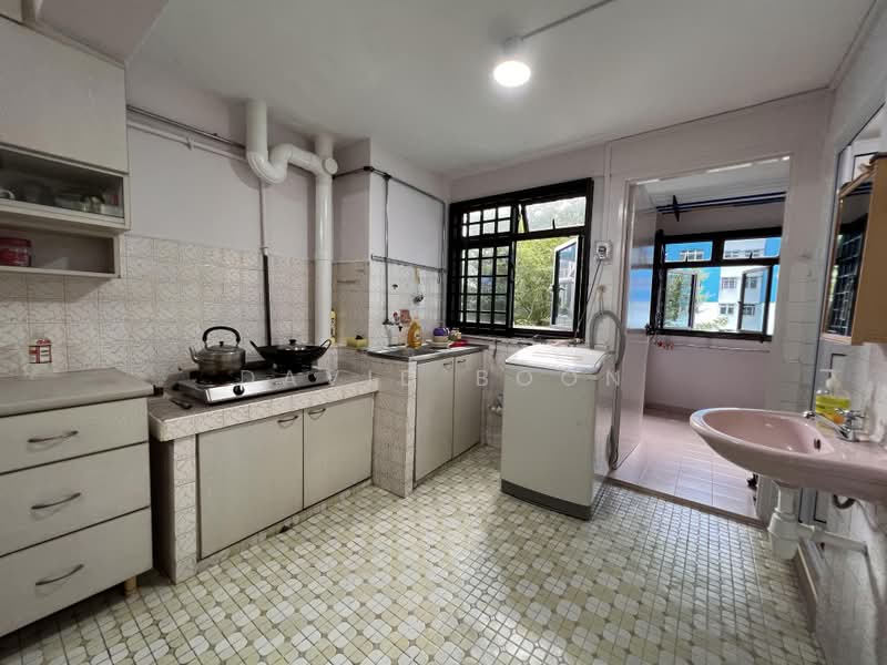 2 Jalan Bukit Merah, 2 Jalan Bukit Merah, 2 Bedrooms, 678 sqft, HDB Flat For Rent, by David Boon, 500172764 - Kitchen - PropertyGuru.com.sg