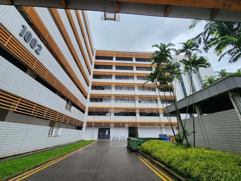 1002 Jalan Bukit Merah, 1002 Jalan Bukit Merah, 915 sqft, Light Industrial (B1) For Rent, by Merwin Tan, 500172775 - Exterior - CommercialGuru.com.sg