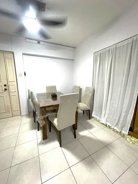 529 Woodlands Drive 14, 529 Woodlands Drive 14, 4 Bedrooms, 1,130 sqft, HDB Flat For Sale, by Francis Lim, 500172776 - Dining Room - PropertyGuru.com.sg
