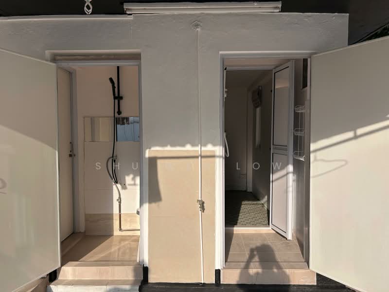 5-Min Walk to Potong Pasir MRT l Restored Mid-Century Garden House, Puay Hee Avenue, 6 Bedrooms, 2,100 sqft, Detached House For Rent, by Shu Wen Low, 500172782 - Bathroom - PropertyGuru.com.sg