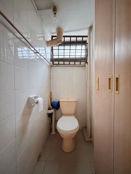19 Eunos Crescent, 19 Eunos Crescent, 2 Bedrooms, 699 sqft, HDB Flat For Sale, by Quek Pei Lin, 500172783 - PropertyGuru.com.sg