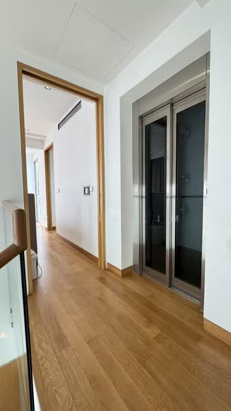 White House Residence, 67 Stevens Road, 5 Bedrooms, 5,963 sqft, Cluster House For Rent, by Remus Lim, 500172787 - Corridor - PropertyGuru.com.sg