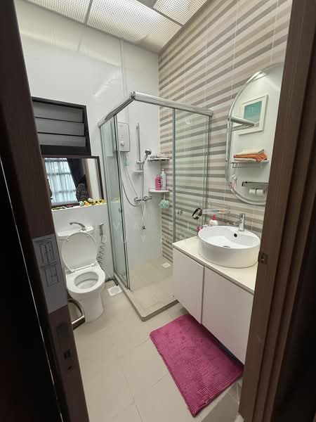 415A Northshore Drive, 415A Northshore Drive, Room Rental, 180 sqft, HDB Flat For Rent, by Elva Elva Ouyang, 500172790 - Bathroom - PropertyGuru.com.sg