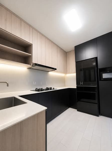 102 Rivervale Walk, 102 Rivervale Walk, 2 Bedrooms, 1,507 sqft, HDB Flat For Sale, by Emily Goh, 500172807 - Kitchen - PropertyGuru.com.sg