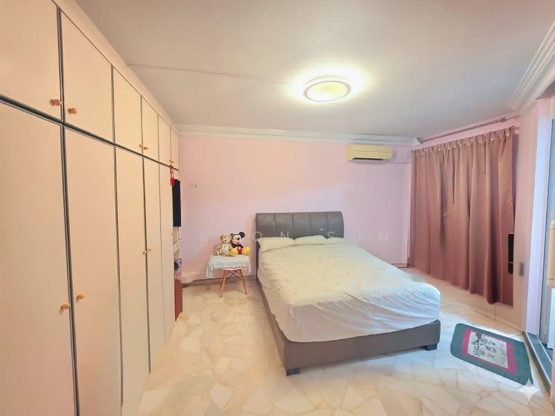 542 Hougang Avenue 8, 542 Hougang Avenue 8, 3 Bedrooms, 1,173 sqft, HDB Flat For Sale, by Vernon Sun, 500172811 - Bedroom - PropertyGuru.com.sg