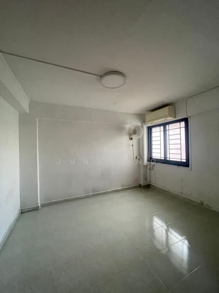 5 Bedok South Avenue 2, 5 Bedok South Avenue 2, 3 Bedrooms, 882 sqft, HDB Flat For Sale, by June Ong, 500172812 - Interior - PropertyGuru.com.sg