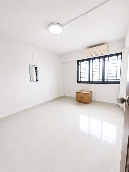 5 Bedok South Avenue 2, 5 Bedok South Avenue 2, Bedok / Upper East Coast, 3 Bedrooms, 882 sqft, HDB Flat For Sale, by June Ong, 500172812 - Interior - PropertyGuru.com.sg