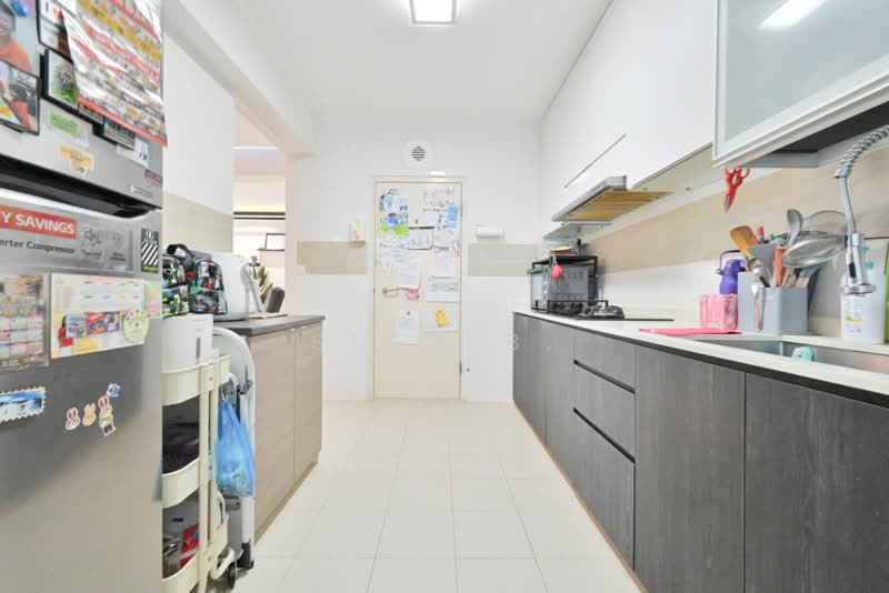 502C Yishun Street 51, 502C Yishun Street 51, 3 Bedrooms, 990 sqft, HDB Flat For Sale, by Sufy B., 500172816 - Kitchen - PropertyGuru.com.sg