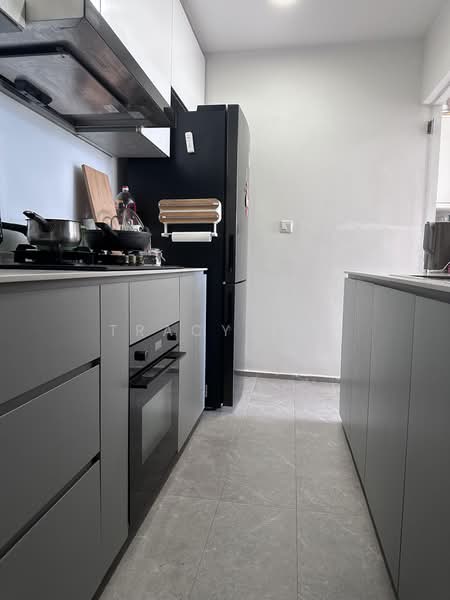Nineteen Shelford, 19 Shelford Road, 3 Bedrooms, 1,162 sqft, Condominium For Sale, by Tracy Liu, 500172821 - Kitchen - PropertyGuru.com.sg