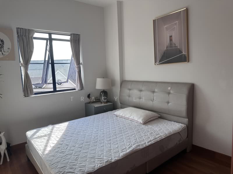 Nineteen Shelford, 19 Shelford Road, 3 Bedrooms, 1,162 sqft, Condominium For Sale, by Tracy Liu, 500172821 - Bedroom - PropertyGuru.com.sg