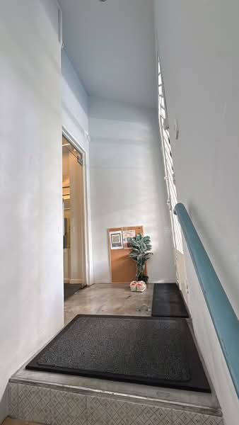 Freehold New Bridge Road 4 Storey Conservation Shophouse with F&B on Ground Floor, New Bridge Road / Chinatown, 4,243 sqft, Shop / Shophouse For Sale, by Jeslyn Lim 林瑞香, 500172877 - Entrance - CommercialGuru.com.sg