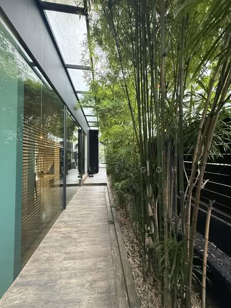 District 14 Freehold Detached Home Near Kembangan MRT, Jalan Senang, 4 Bedrooms, 33,466 sqft, Detached House For Sale, by Elaine Goh, 500172882 - Exterior - PropertyGuru.com.sg