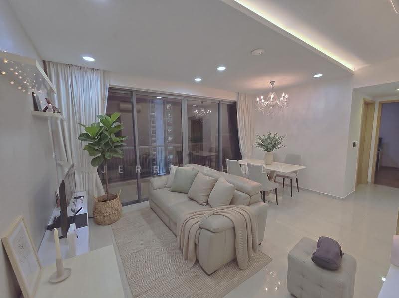 Twin Fountains, 17A Woodlands Avenue 6, Admiralty / Woodlands, 3 Bedrooms, 1,195 sqft, Executive Condominium For Sale, by Jerry Phoey, 500172888 - Living Room - PropertyGuru.com.sg