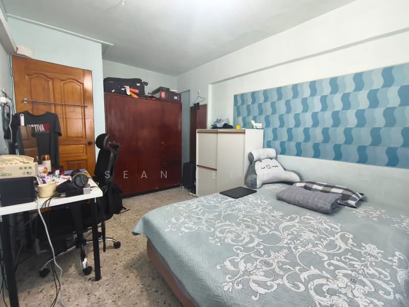 709 Clementi West Street 2, 709 Clementi West Street 2, Room Rental, 120 sqft, HDB Flat For Rent, by Sean Lee HW, 500172899 - Bedroom - PropertyGuru.com.sg