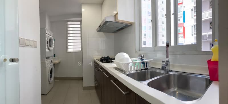 Mi Casa, 315 Choa Chu Kang Avenue 3, Room Rental, 150 sqft, Condominium For Rent, by Shawn, 500172904 - Kitchen - PropertyGuru.com.sg