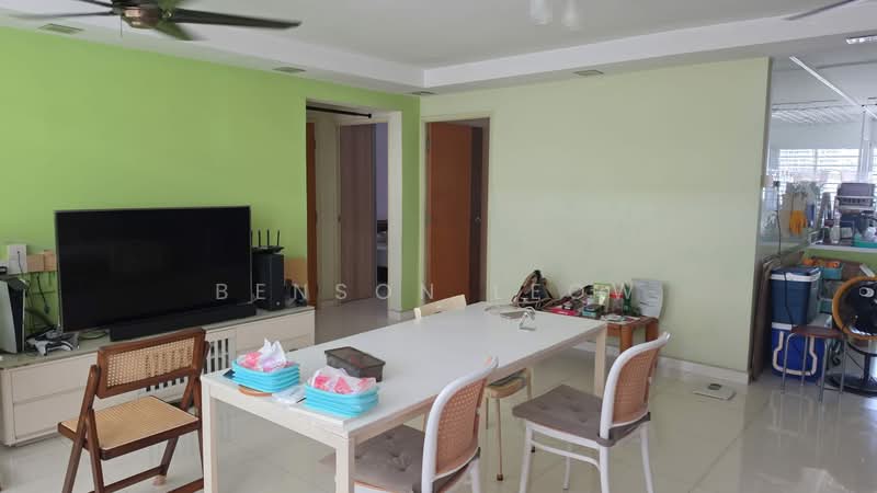 347 Ubi Avenue 1, 347 Ubi Avenue 1, 3 Bedrooms, 1,119 sqft, HDB Flat For Sale, by Benson Leow, 500172915 - Living Room - PropertyGuru.com.sg