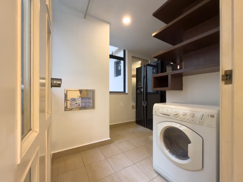 Heritage View, 6 Dover Rise, 3 Bedrooms, 1,507 sqft, Condominium For Sale, by CY Lau, 500172921 - Yard, Helper - PropertyGuru.com.sg