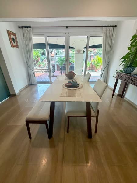 Upper East Coast Road vicinity, , 5 Bedrooms, 4,000 sqft, Semi-Detached House For Rent, by Marie Gates, 500172932 - Dining Room - PropertyGuru.com.sg
