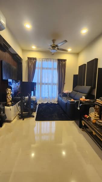 30 Margaret Drive, 30 Margaret Drive, 2 Bedrooms, 667 sqft, HDB Flat For Sale, by Yvonne Keong, 500172958 - Living Room - PropertyGuru.com.sg