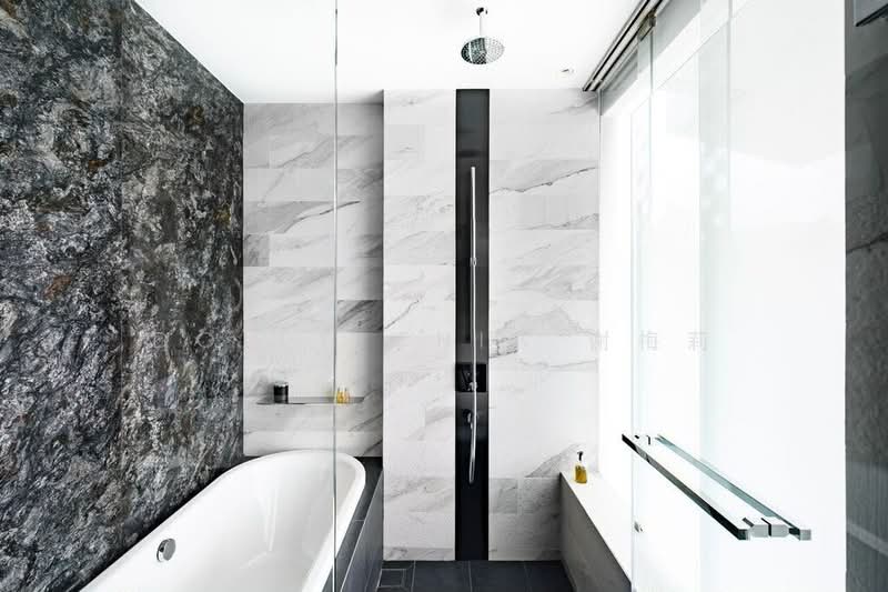 Volari, 12 Balmoral Road, 4 Bedrooms, 2,174 sqft, Condominium For Rent, by Dolly Chia 谢梅莉, 500172959 - Bathroom - PropertyGuru.com.sg