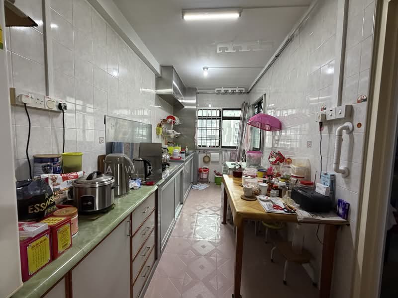 204A Compassvale Drive, 204A Compassvale Drive, Room Rental, 108 sqft, HDB Flat For Rent, by Lawrence Tan, 500172961 - Kitchen - PropertyGuru.com.sg
