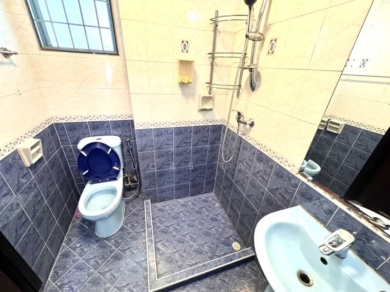 Westwood Avenue, Westwood Avenue, Room Rental, 150 sqft, Terraced House For Rent, by Lucas Tan, 500172963 - #1 Room With Attached Bath - PropertyGuru.com.sg