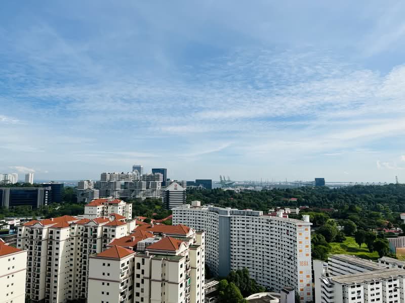 Stirling Residences, 25 Stirling Road, 2 Bedrooms, 680 sqft, Condominium For Rent, by TANG M S, 500172964 - Exterior - PropertyGuru.com.sg