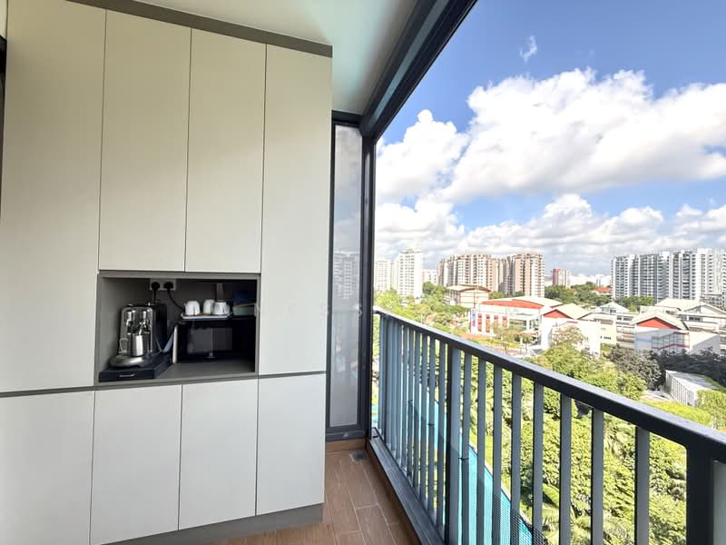 Kingsford Waterbay, 76 Upper Serangoon View, 4 Bedrooms, 1,033 sqft, Condominium For Sale, by Vanessa Lim, 500172970 - Balcony - PropertyGuru.com.sg
