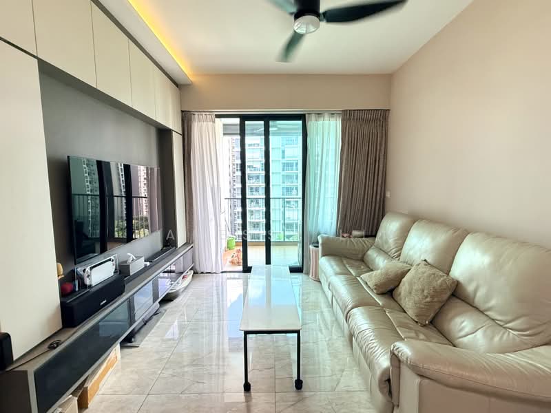 Kingsford Waterbay, 76 Upper Serangoon View, 4 Bedrooms, 1,033 sqft, Condominium For Sale, by Vanessa Lim, 500172970 - Living Room - PropertyGuru.com.sg