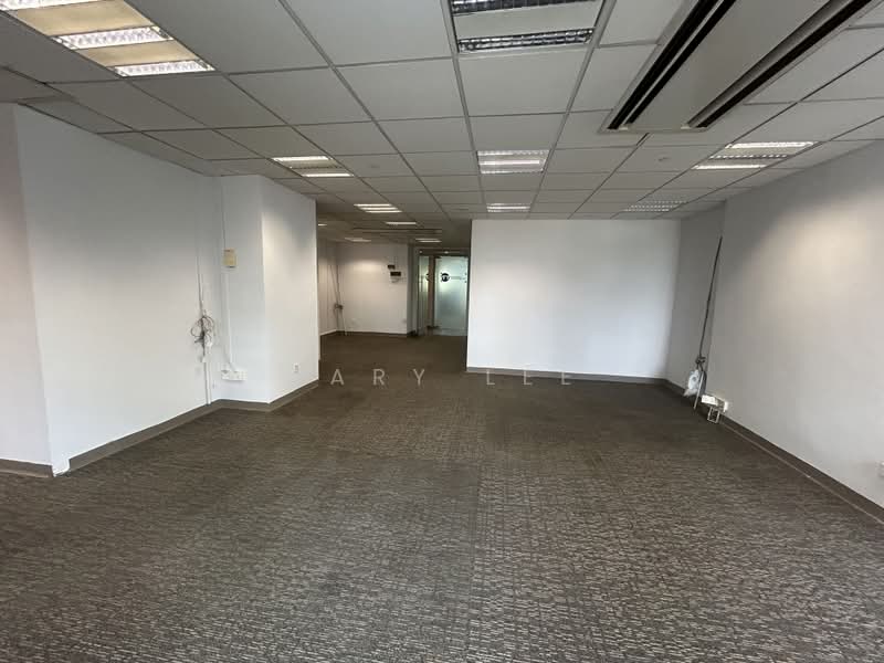 Tan Chong Tower, 15 Queen Street, 1,055 sqft, Office For Rent, by Gary Lee, 500172972 - Interior - CommercialGuru.com.sg