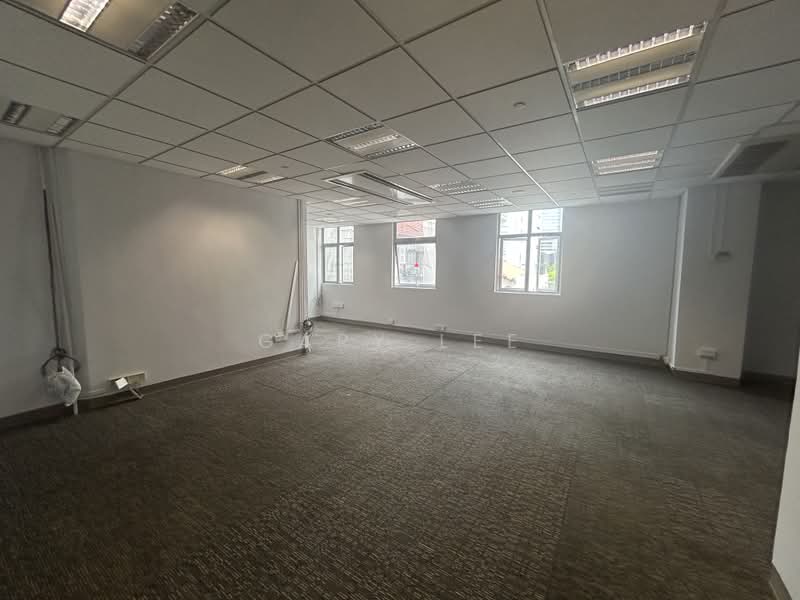 Tan Chong Tower, 15 Queen Street, 1,055 sqft, Office For Rent, by Gary Lee, 500172972 - Interior - CommercialGuru.com.sg