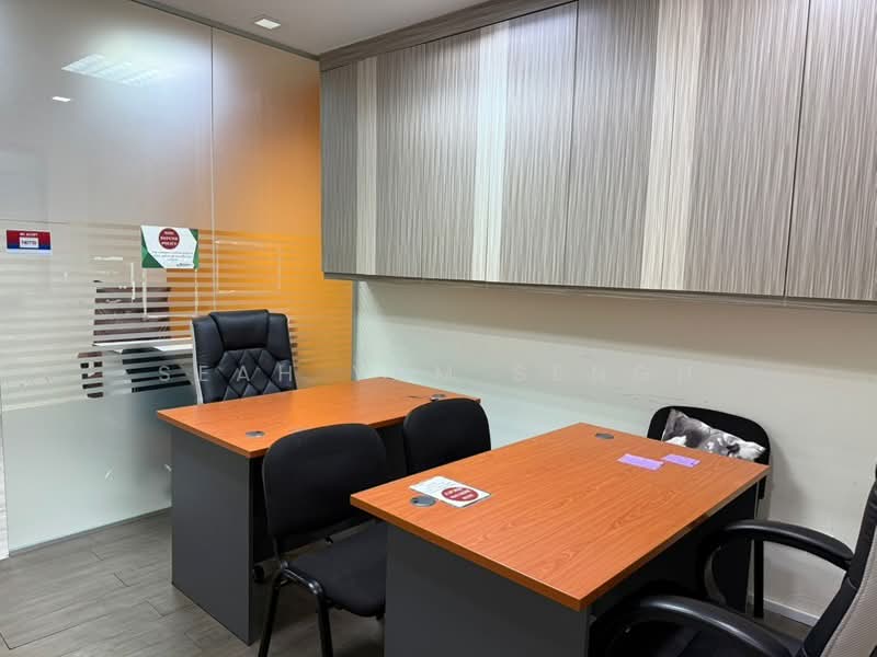 High Street Centre, 1 North Bridge Road, 646 sqft, Mall Shop For Sale, by Seah Yam Sengh, 500172979 - CommercialGuru.com.sg