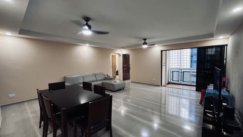 201B Compassvale Drive, 201B Compassvale Drive, 3 Bedrooms, 1,184 sqft, HDB Flat For Sale, by Allan Soh, 500172986 - Living Room - PropertyGuru.com.sg