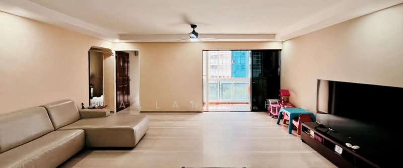 201B Compassvale Drive, 201B Compassvale Drive, 3 Bedrooms, 1,184 sqft, HDB Flat For Sale, by Allan Soh, 500172986 - Living Room - PropertyGuru.com.sg