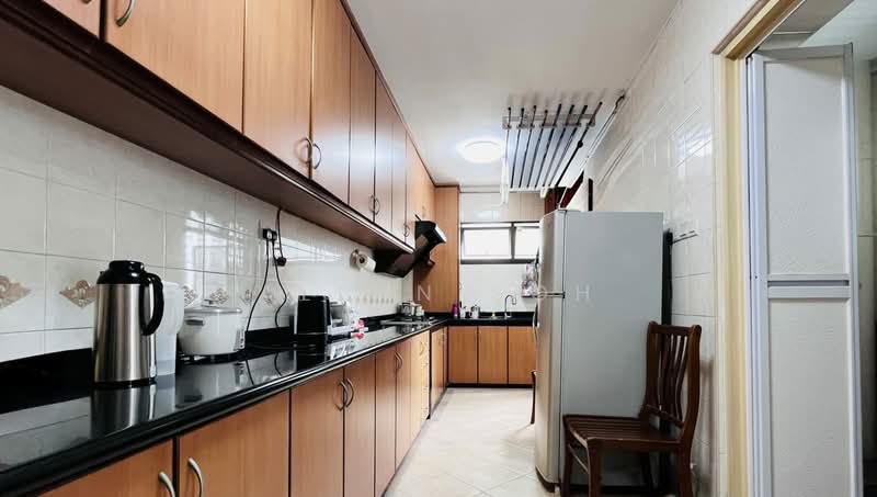 201B Compassvale Drive, 201B Compassvale Drive, 3 Bedrooms, 1,184 sqft, HDB Flat For Sale, by Allan Soh, 500172986 - Kitchen - PropertyGuru.com.sg
