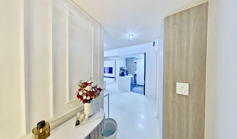 Botanique at Bartley, 223 Upper Paya Lebar Road, 2 Bedrooms, 732 sqft, Condominium For Sale, by Caroline Yang, 500172988 - Entrance - PropertyGuru.com.sg