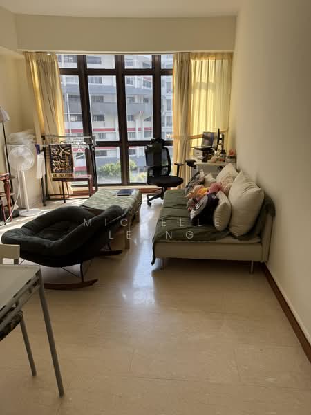 The Mayfair, 1 Jurong East Street 32, 1 Bedroom, 635 sqft, Condominium For Sale, by Michelle Leong, 500172994 - Living Room - PropertyGuru.com.sg