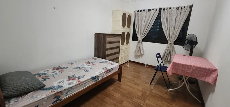 21 Jalan Membina, 21 Jalan Membina, Room Rental, 150 sqft, HDB Flat For Rent, by Kathlyn Ng, 500172997 - Bedroom - PropertyGuru.com.sg