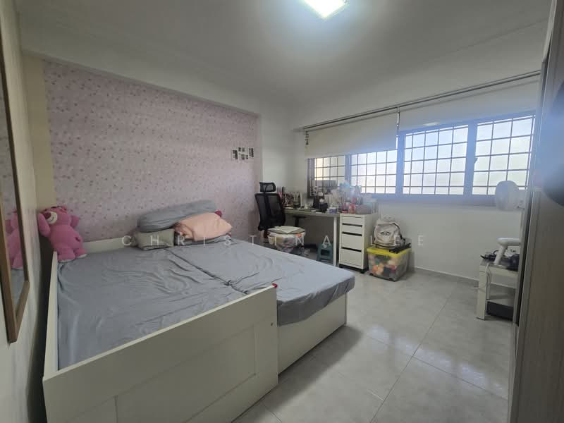 719 Tampines Street 72, 719 Tampines Street 72, 3 Bedrooms, 1,076 sqft, HDB Flat For Sale, by Christina Lee, 500173007 - Bedroom - PropertyGuru.com.sg