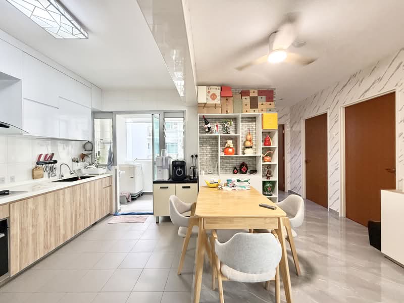 232B Sumang Lane, 232B Sumang Lane, 3 Bedrooms, 1,216 sqft, HDB Flat For Sale, by Aaron Teo, 500173011 - Kitchen - PropertyGuru.com.sg
