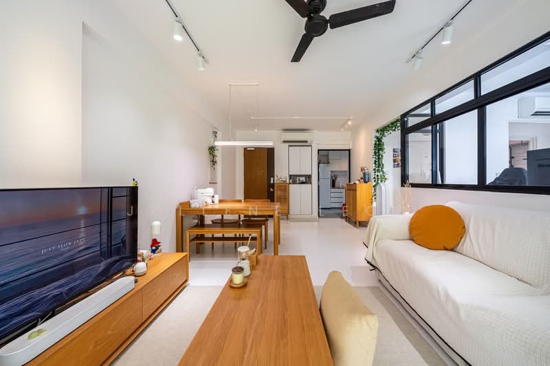 477B Upper Serangoon View, 477B Upper Serangoon View, 3 Bedrooms, 1,023 sqft, HDB Flat For Sale, by Jollene Leow, 500173012 - Living Room - PropertyGuru.com.sg